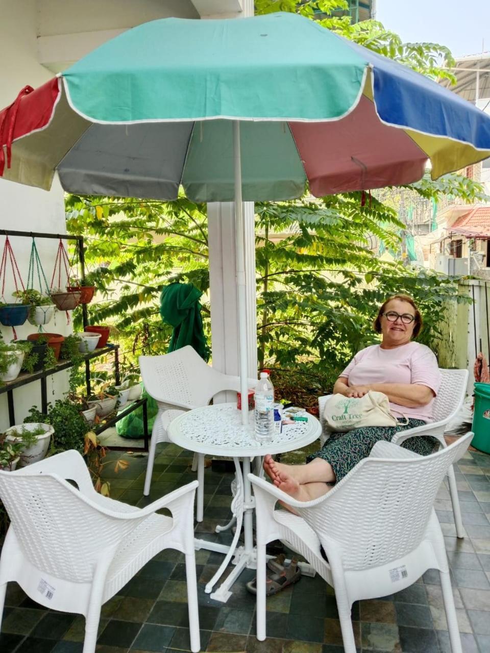 Guestland Homestay Kochi Zewnętrze zdjęcie